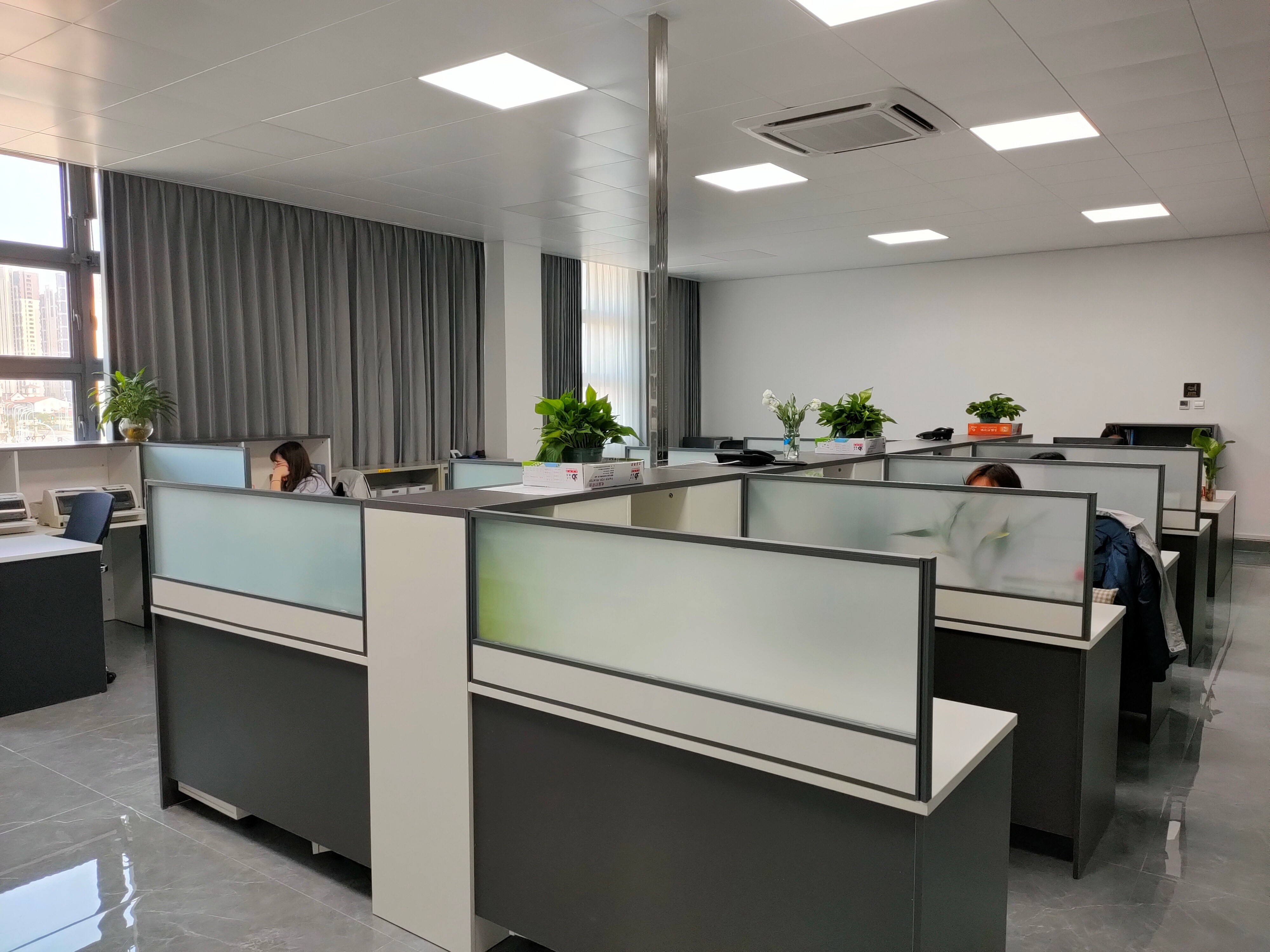 �й���1929cc����˹(�ɷ�)���޹�˾-�ٷ���վ